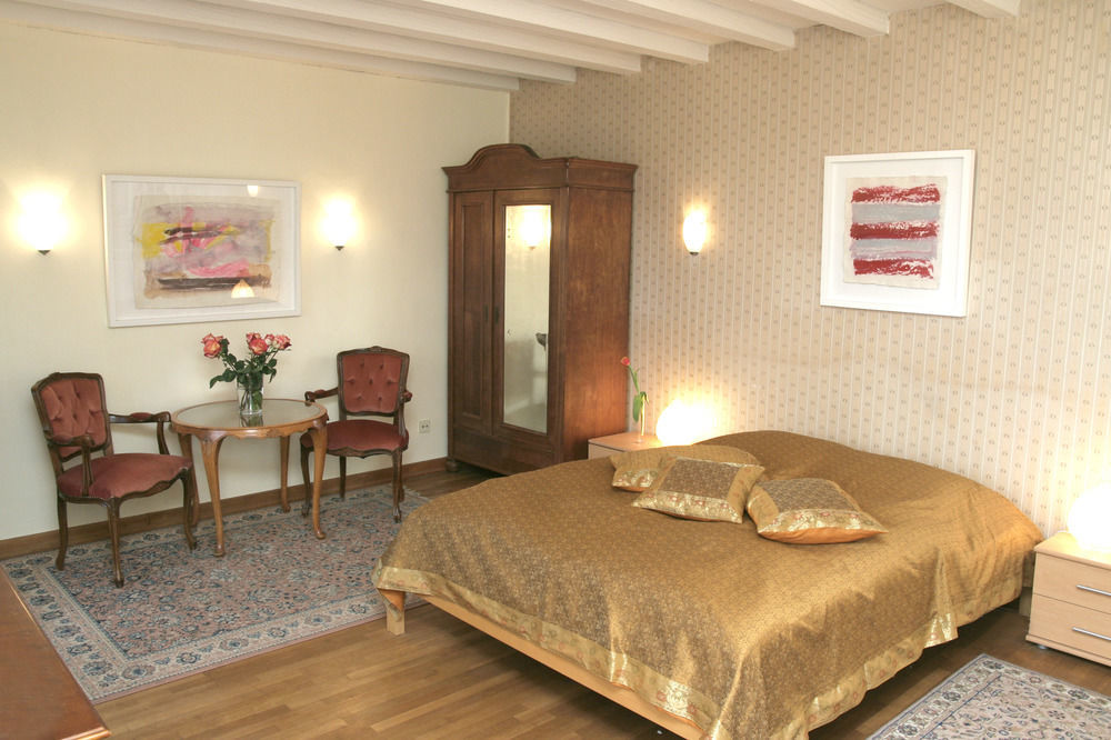 Rhein River Guesthouse - Direkt Am Rhein Leverkusen Zewnętrze zdjęcie